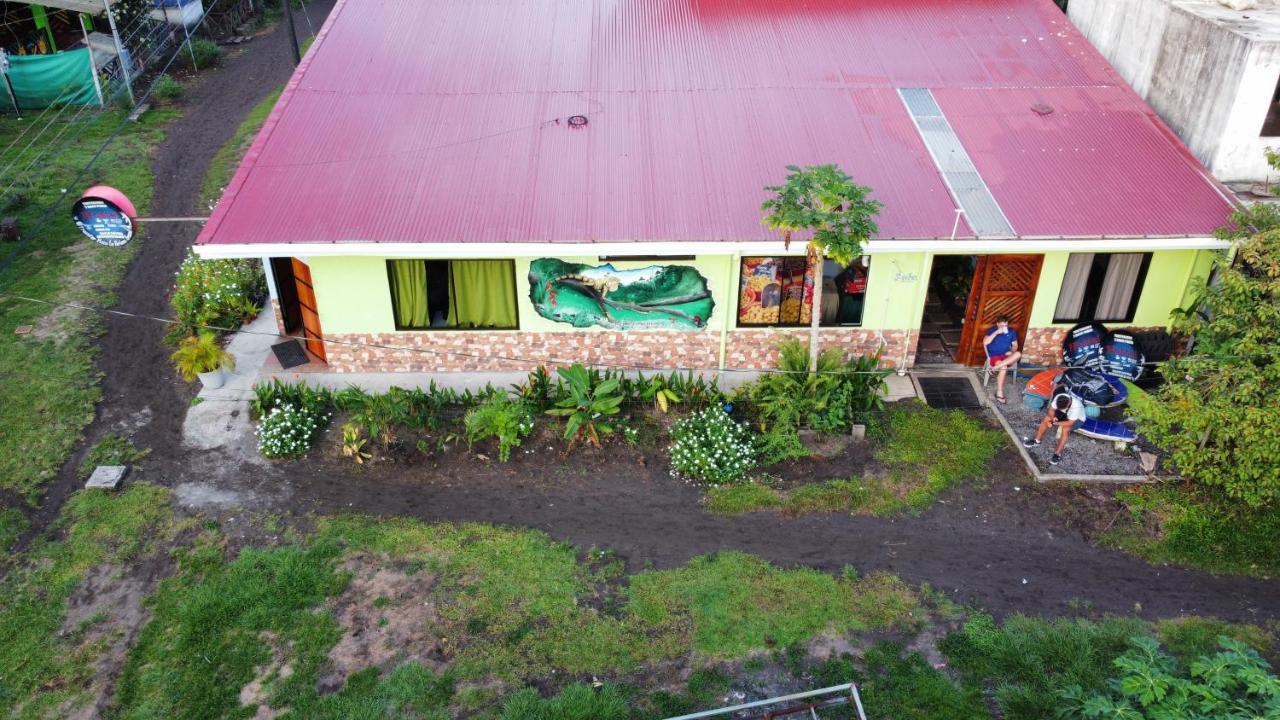 Hostel Tortuguero 7Backpackers Exteriör bild