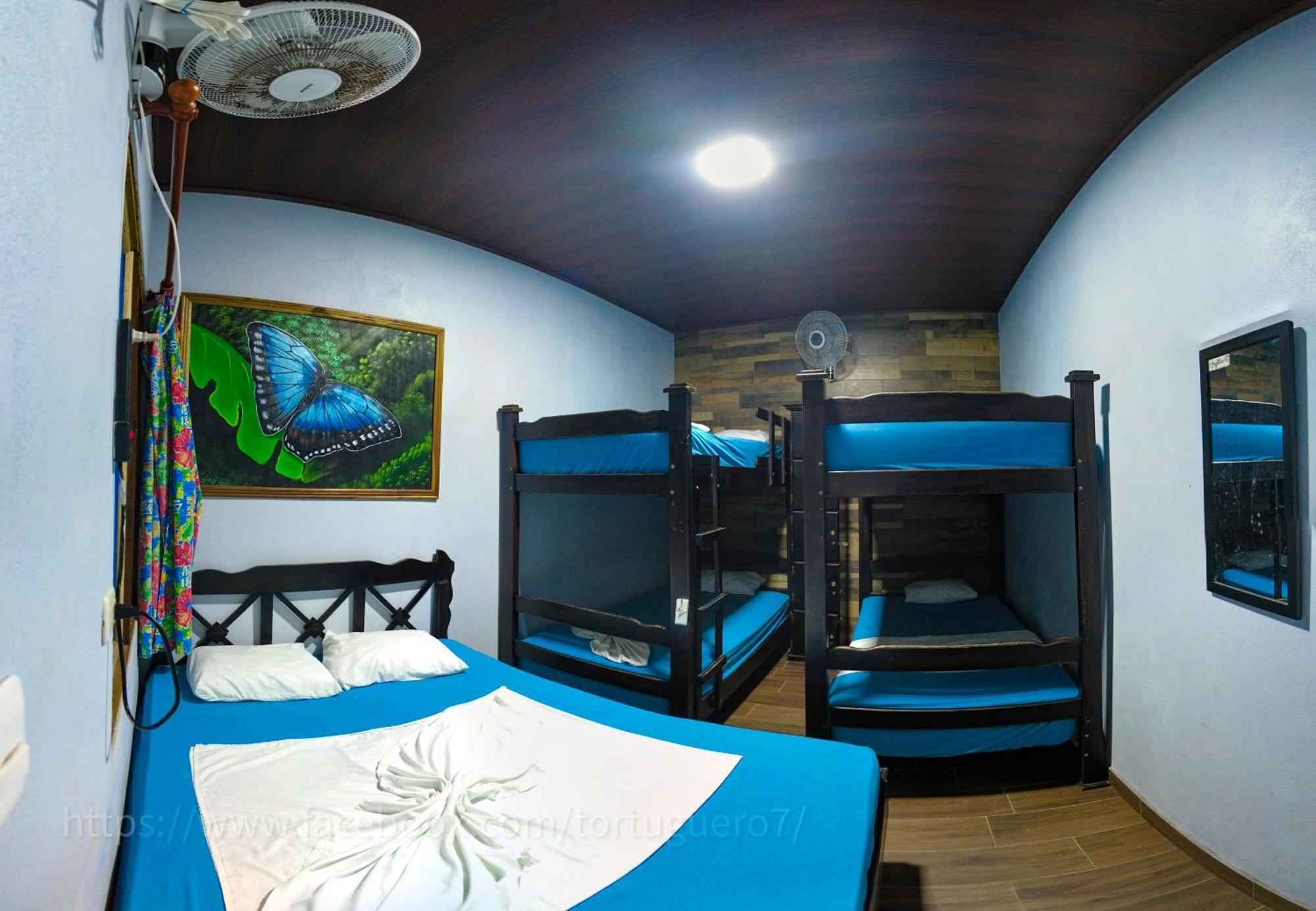 Hostel Tortuguero 7Backpackers Exteriör bild